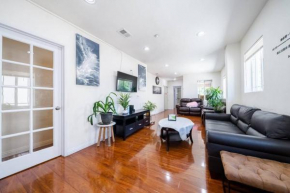 Sleeps 22ppl Garage Parking Btwn Disney Hollywood Monterey Park Chinatown